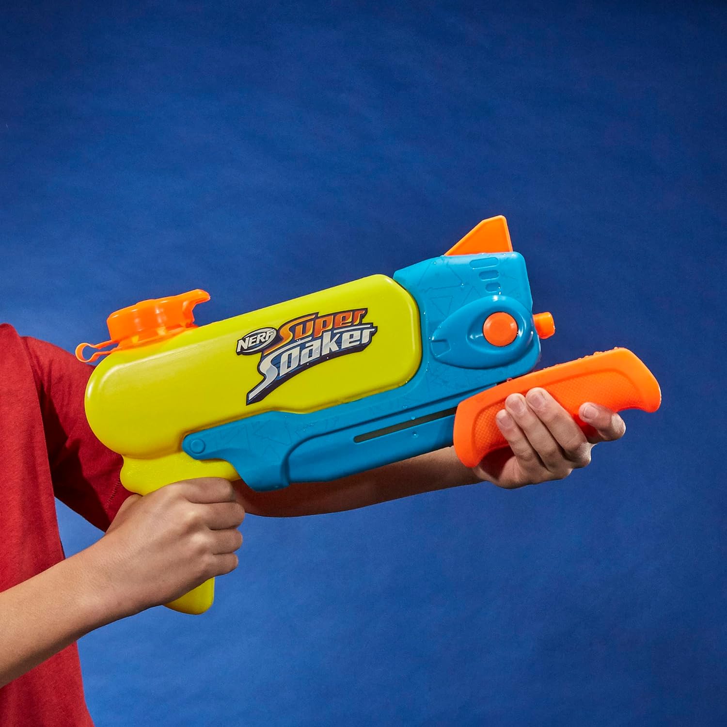 Nerf Super Soaker Wave Spray Wasserblaster, Spritzpistole mit Düse für Coole Wellen-Action, kann Koordination und Strategie fördern, 887 ml Tank, Outdoor-Spielzeug für Kinder ab 6 Jahren
