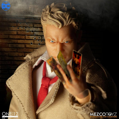 Mezco Toys Constantine Figur One12, Constantine Deluxe Edition, 18 cm