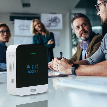 ABUS CO2-Melder - CO2WM110 AirSecure - Messgerät für Luftqualität, Luftfeuchtigkeit und Temperatur im Raum - mit Alarm und CO2-Ampel - 10-Jahres-Sensor