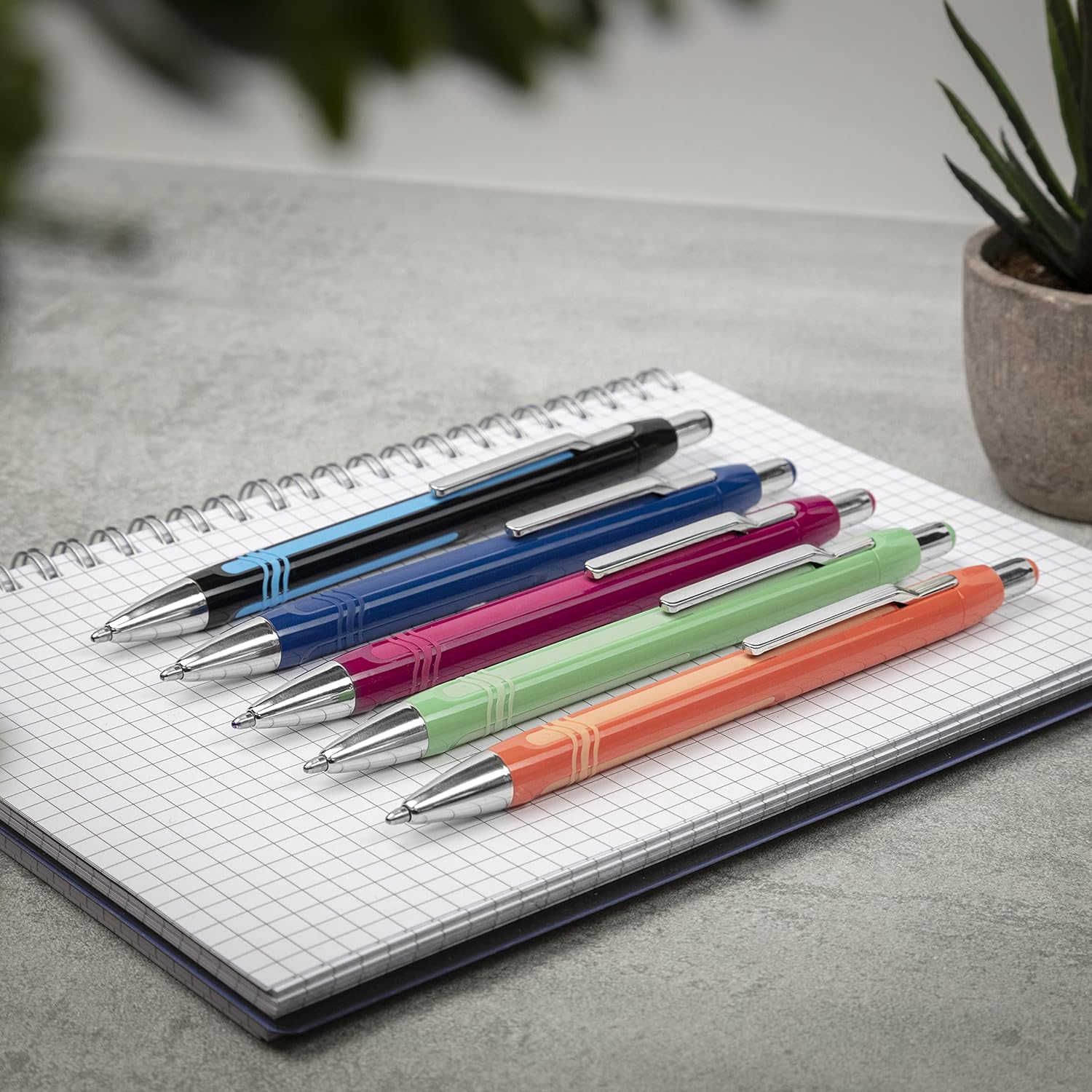 Schneider 138613 Epsilon Retractable Ballpoint Pen (Stroke Width XB, Ink Colour: Blue, Permanent Refill) Dark Blu
