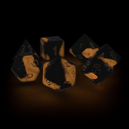 Oakie Doakie Dice RPG-Set Glow/Dark Lava