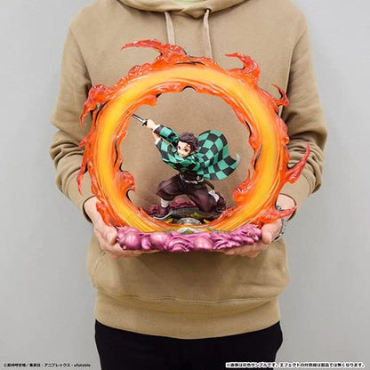 Aniplex Demon Slayer: Kimetsu no Yaiba 1/8 Tanjiro Kamado Statue 28 cm