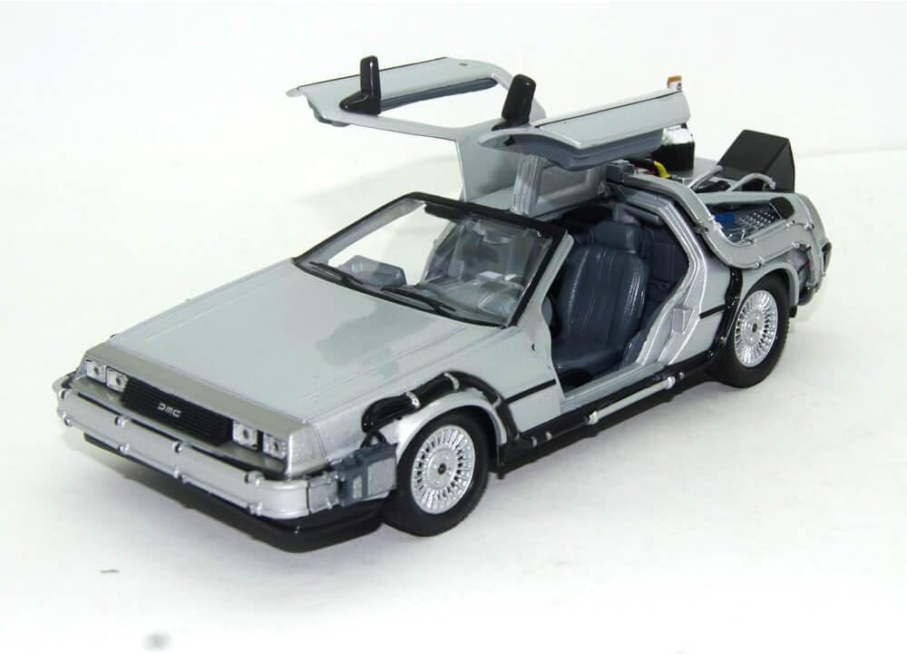 Welly - Back to the Future II - 1/24 Scale ‘81 Die Cast Car - DeLorean LK