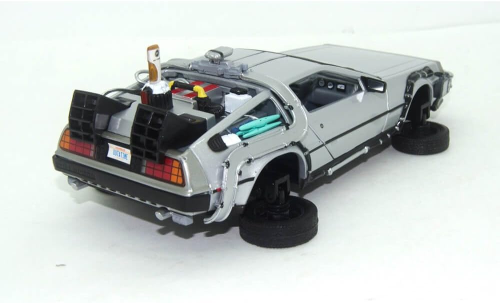 Welly - Back to the Future II - 1/24 Scale ‘81 Die Cast Car - DeLorean LK
