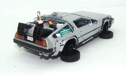 Welly - Back to the Future II - 1/24 Scale ‘81 Die Cast Car - DeLorean LK