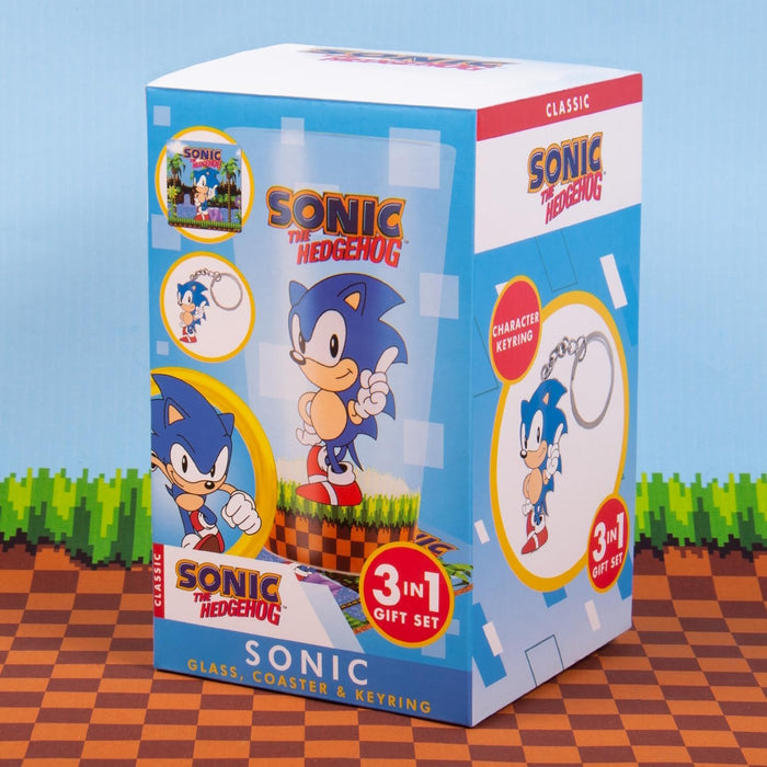 Fizz Creations Sonic The Hedgehog Keyring, Glass and Coaster Gift Set. 3 in 1 Gift Set. 480ml Capacity Drinking Glass. Officially Licensed Retro Games Sonic The Hedgehog Merchandise.