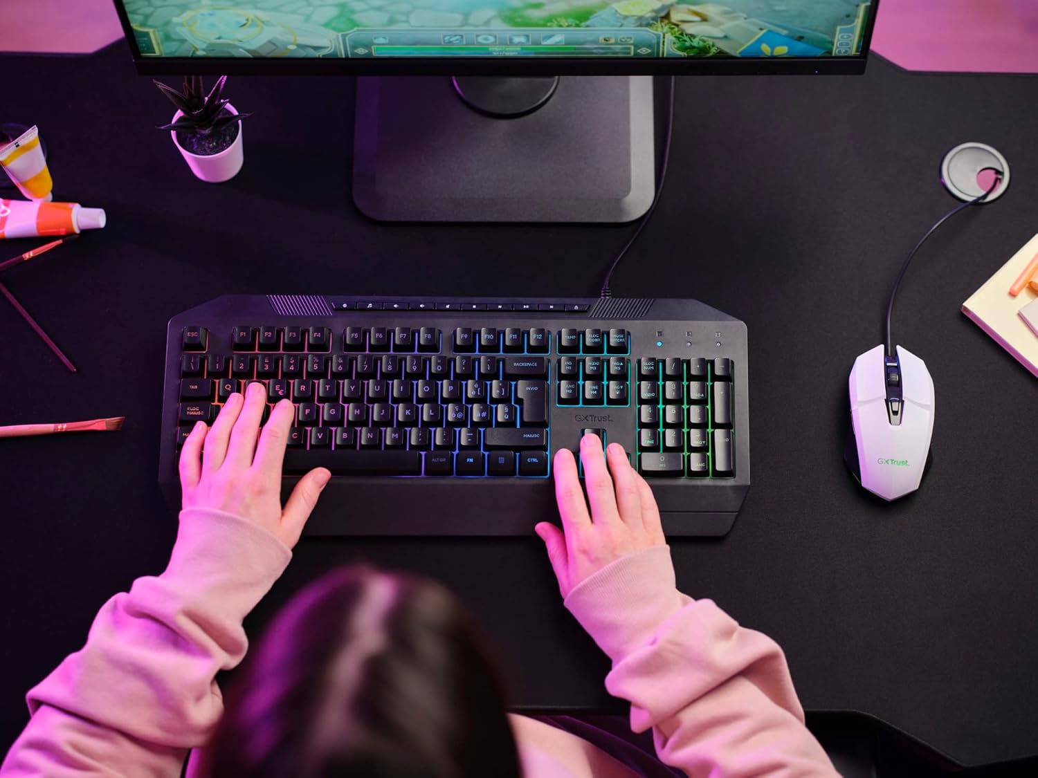 Trust Gaming GXT 109W Felox Gaming Mouse with 6 Programmable Buttons, Advanced Software, Multicolour LED Lighting, 200-6400 DPI, 1.5m USB Cable, RGB Computer Mouse for PC, Laptop, Windows - White Wired White