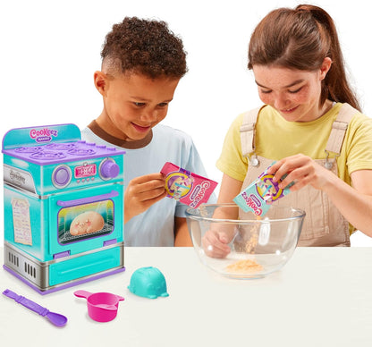 Cookeez Makery Oven, Mix & Make a plush best friend! Place your Dough In The Oven And Be Amazed When A Warm, Scented, Interactive, Comes Out! Which Surprise Bake Will You Make?