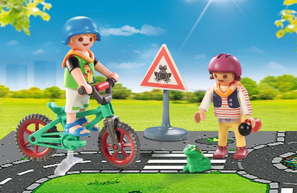 Playmobil 71332 City Life Traffic education, bicycle course, bicycles traffic signs and more, educational toy, fun imaginative role play, playsets suitable for children ages 4+