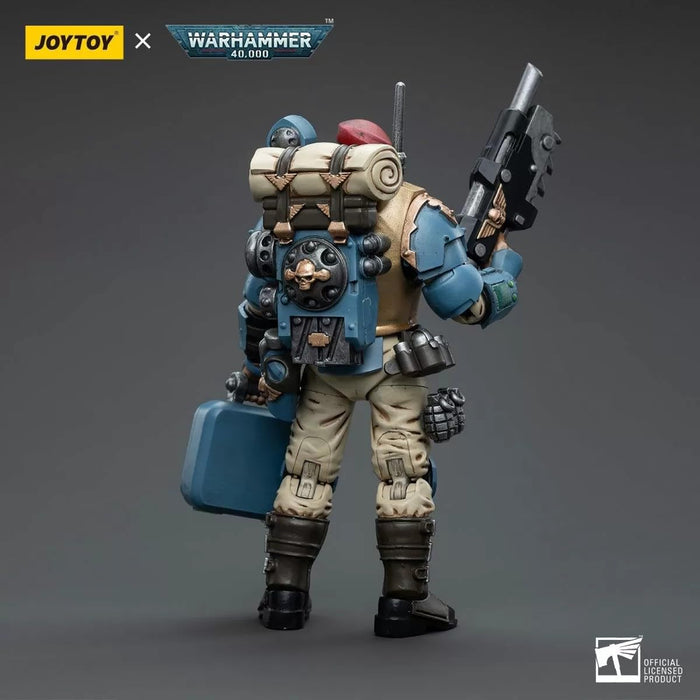 Bloomage Joytoy Tech - WH 40K - Astra Militarum Tempestus Sci Com Medic 1/18 Af