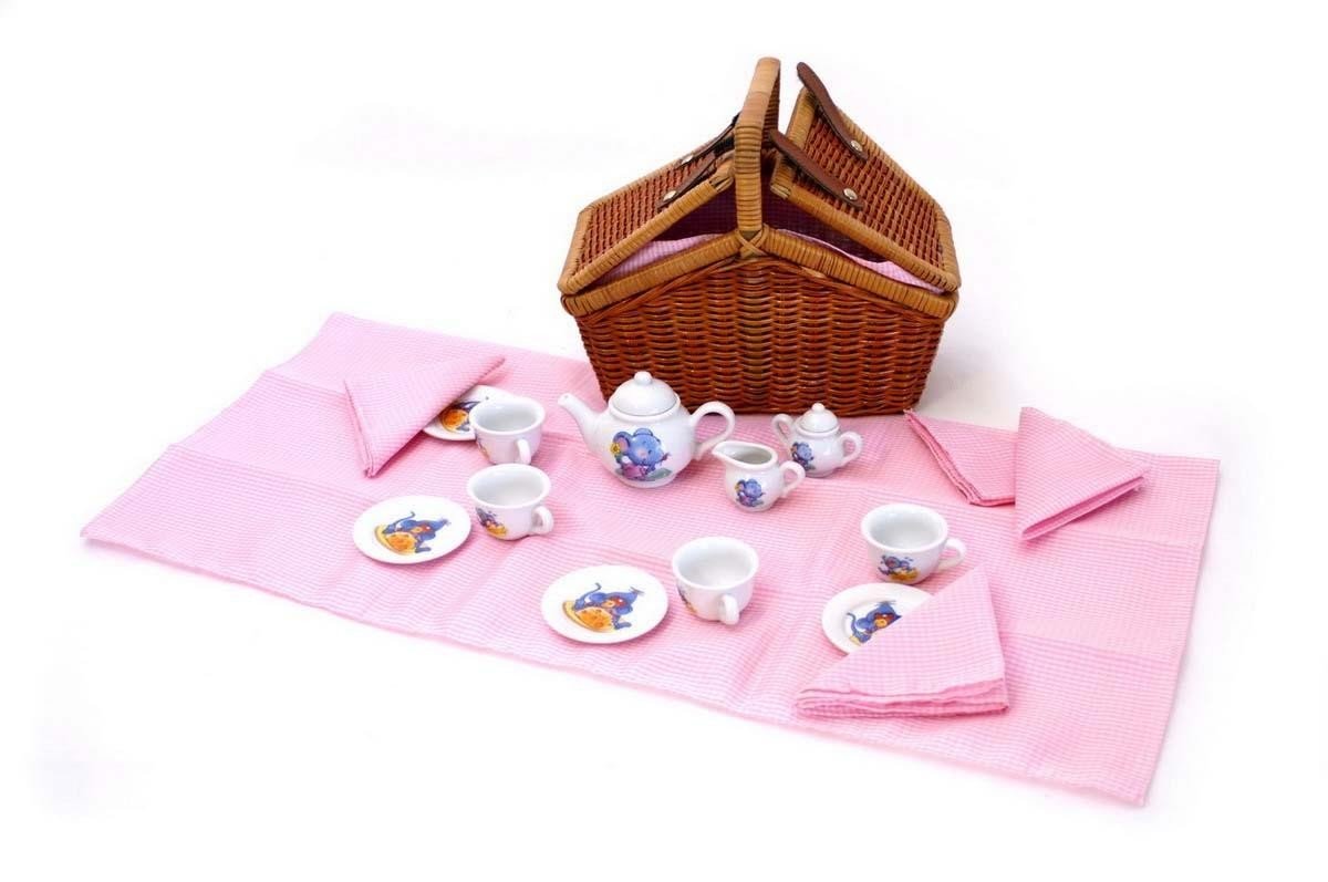 Legler "Romatic Picnic Basket