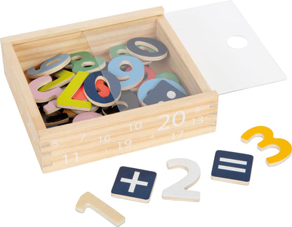 small foot Magnet Holzkiste "Educate" aus Holz, 40 Teile zum Rechnen und Zahlen lernen, für Kinder ab 3 Jahren, 10731, Grün, Gelb, Blau, Rosa, Rot