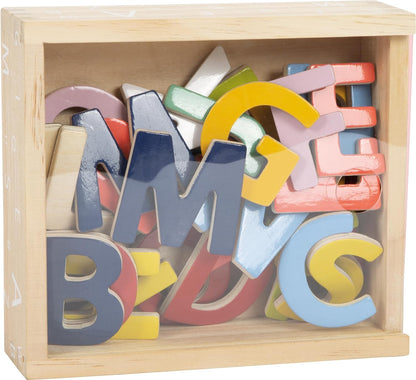 Small Foot 10732 Magnetic Letter In A Wooden Box Magnetic letters
