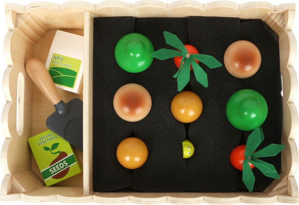 Small Foot 12011 Wooden Vegetable Garden with Carrots, Mushrooms, Potatoes, Broccoli, Seeds and Scoop from 3 Years, Multicoloured