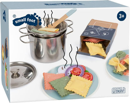 small foot Paste Chef Set for play kitchens, incl. pot, strainer, plates, utensils, and various noodles, Prod. No. 12292