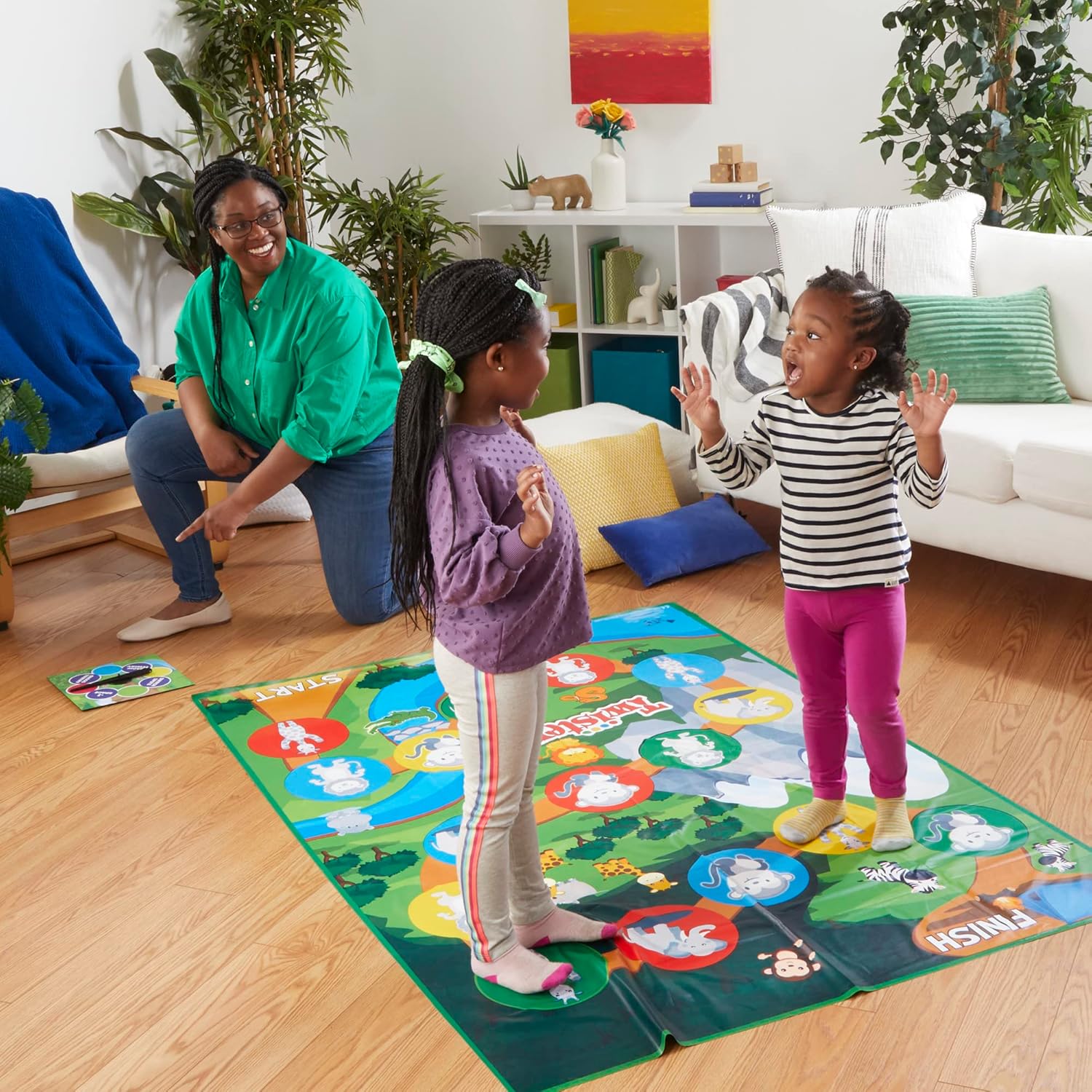 Hasbro Gaming - Twister Junior 2 games in 1 (F7478