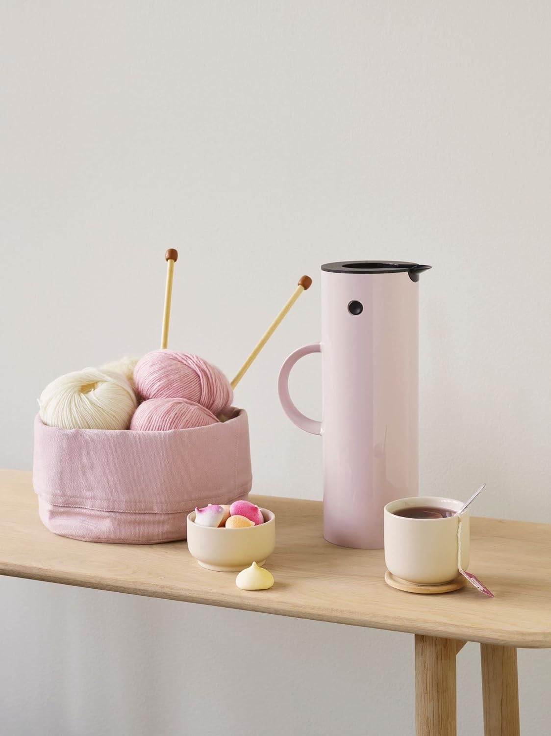 Stelton EM77 Vacuum Jug - Double-Wall Insulated Pitcher for Hot or Cold Drinks - Tea & Coffee Server Pot with Glass Insert, Magnetized Rocker Stopper, Screw Cap, Nostalgic Design (Lavender, 1.5 Litres)