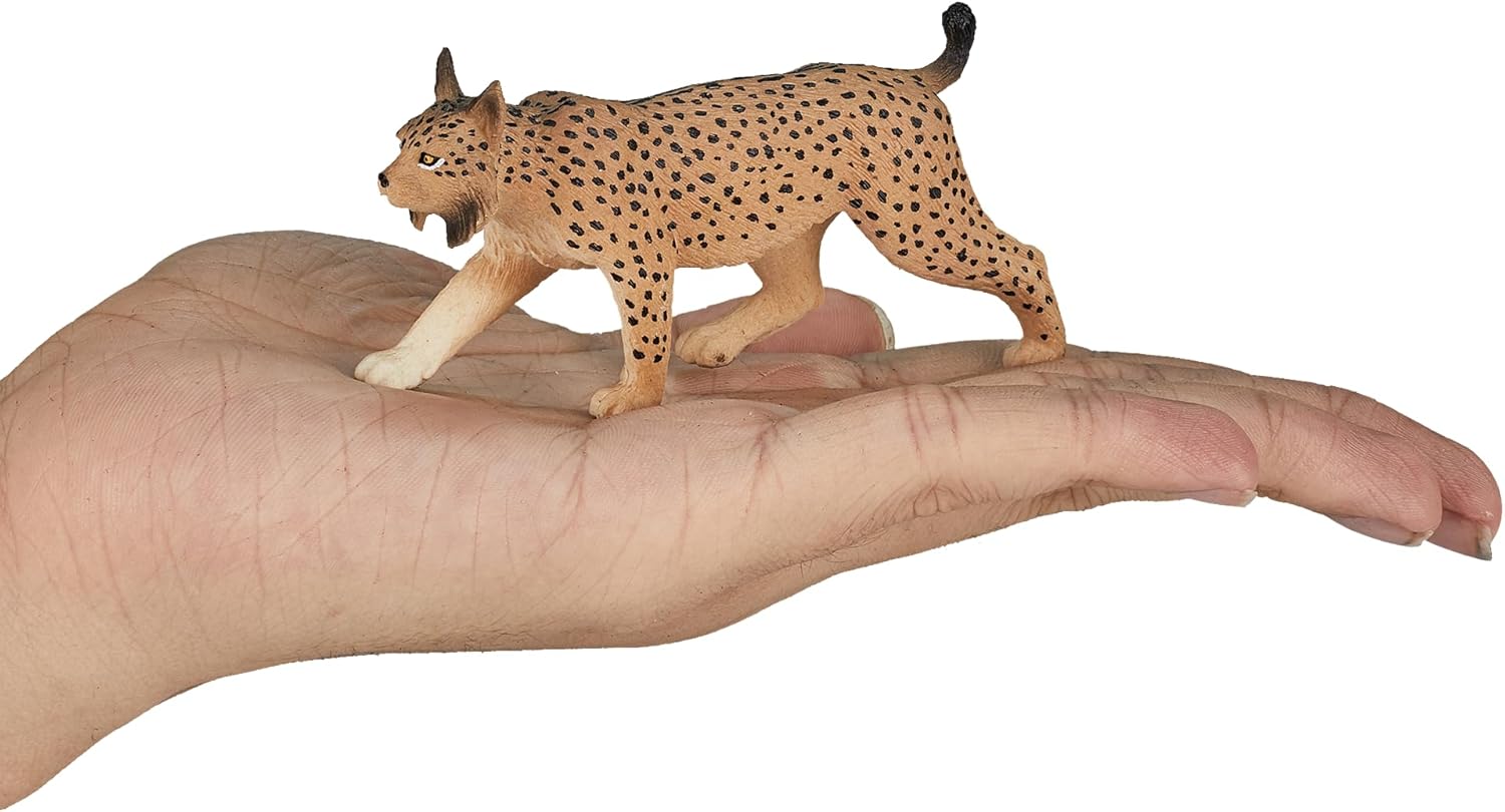 MOJO – Woodland Wonderland Starter Set with Iberian Lynx, Grizzly Bear, White Tailed Deer Buck and Standing Wolf | Hand-Painted Toy Figure | Woodland Collection