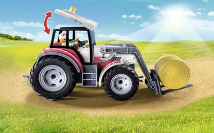PLAYMOBIL Country 71305 Tractor Grande con Accesorios, Tractor eléctrico con Techo abatible y estación de Carga E, Juguetes para niños a Partir de 4 años