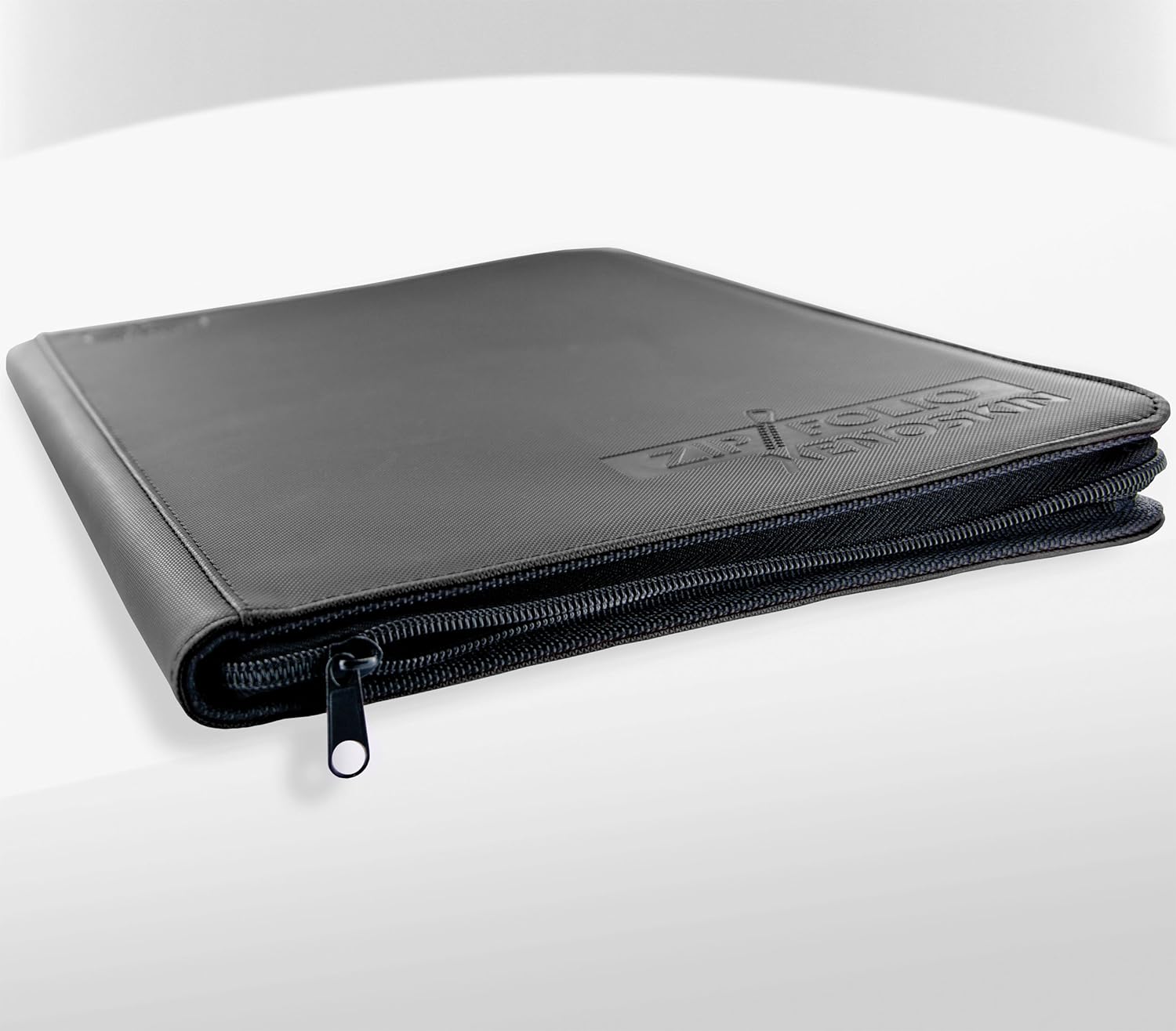 Ultimate Guard Zipfolio 360-18-Pocket XenoSkin