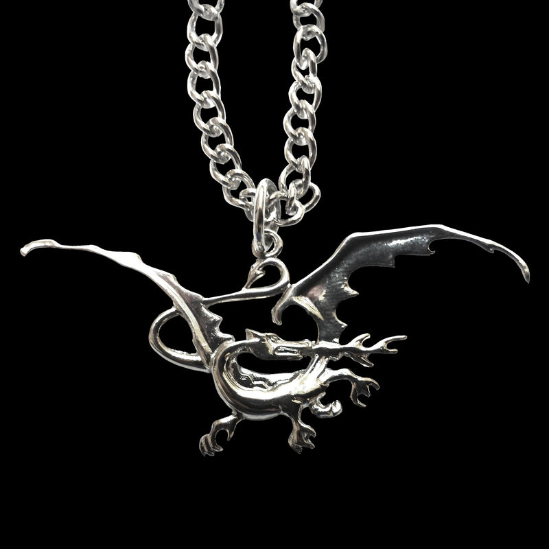 The Noble Collection The Hobbit Smaug Costume Pendant - Metal Dragon Necklace on 18in Chain - Officially Licensed Film Movie Gifts Jewellery