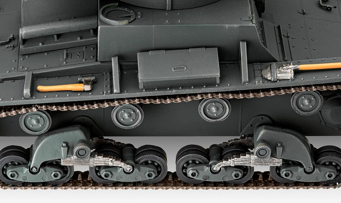 Revell, Unvarnished 03505 T-26 World of Tanks 1:35 Scale Plastic Model kit