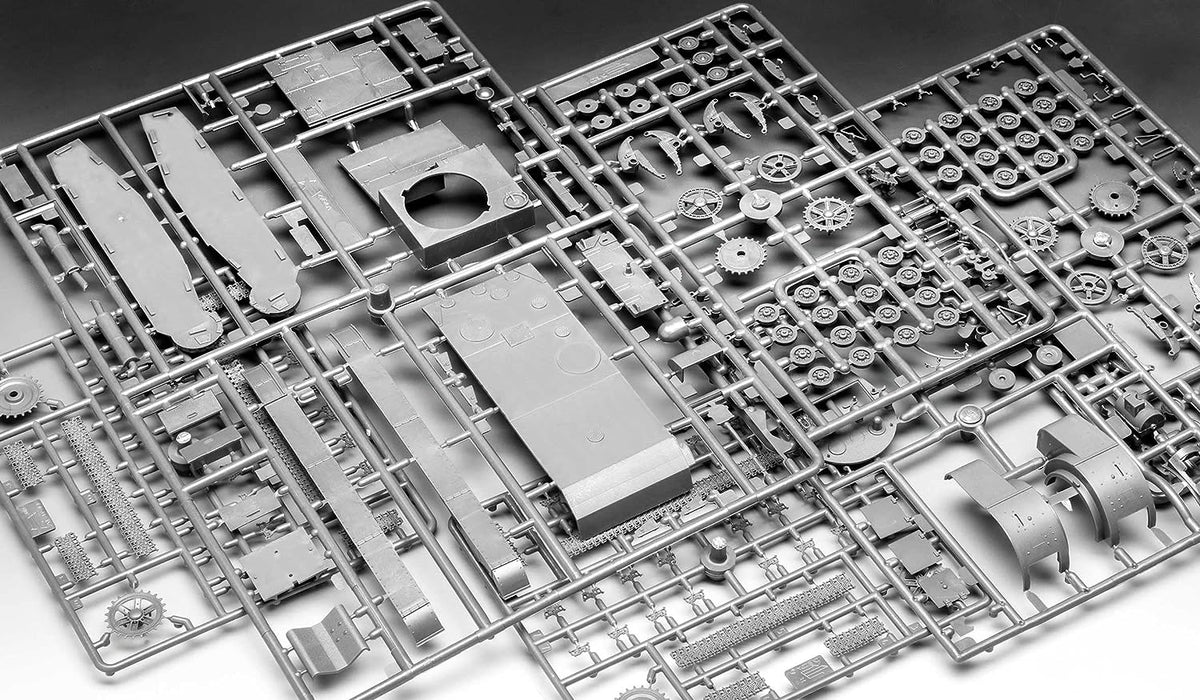 Revell, Unvarnished 03505 T-26 World of Tanks 1:35 Scale Plastic Model kit