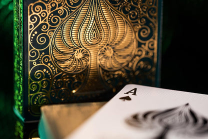Bicycle Aureo Playing Cards - 1 x Showstopper Card Deck, Easy To Shuffle & Durable, Great Gift For Card Collectors Poker Aureo
