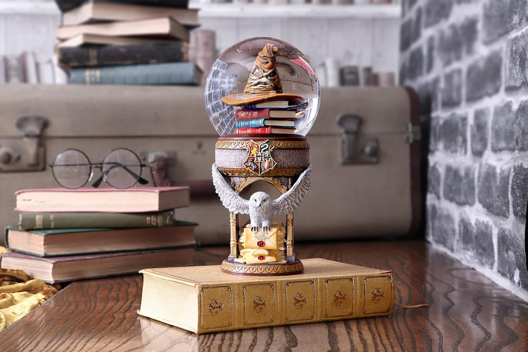 Nemesis Now Officially Licensed Harry Potter First Day at Hogwarts Snow Globe, 19.5cm, Multicolour (B5959V2