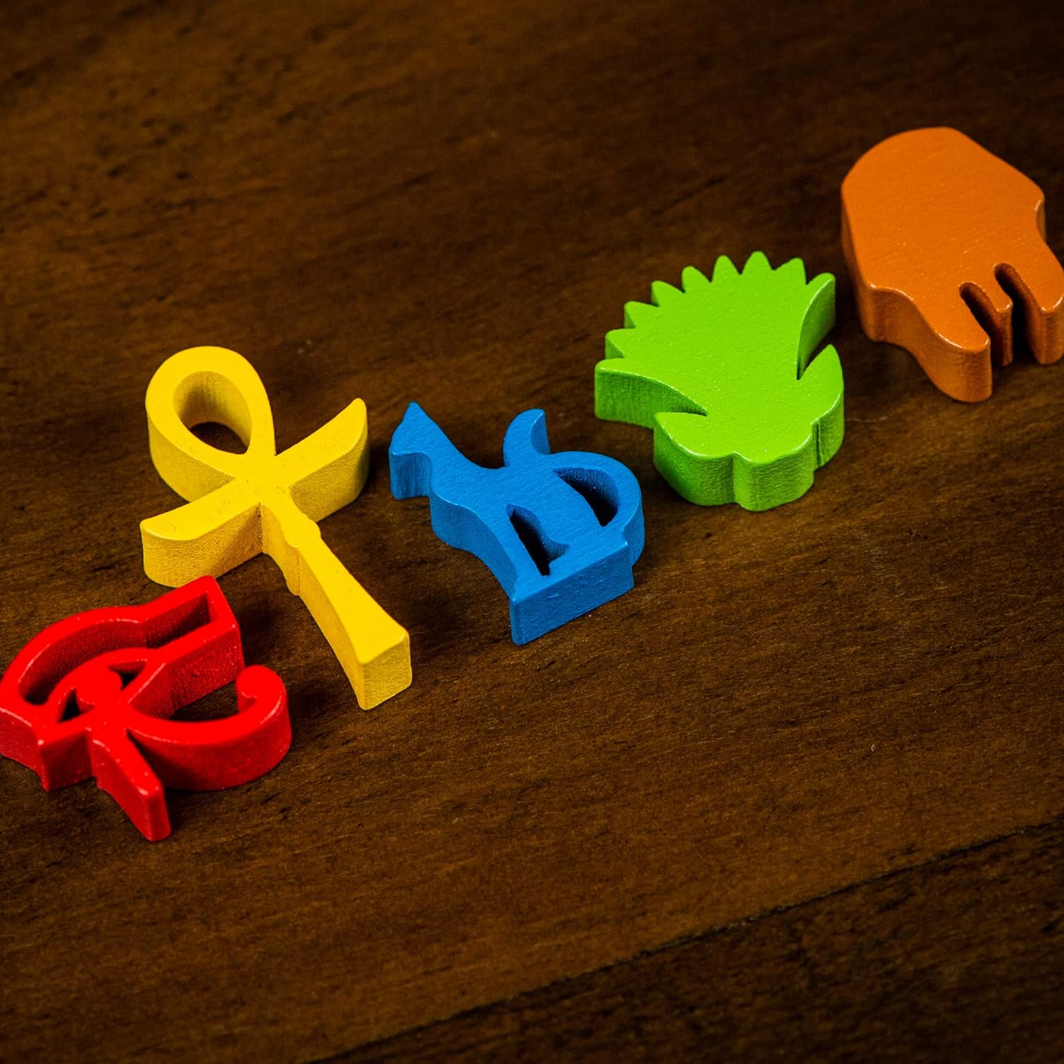 Synapses Games | Pyramido | Family Games | Ages 8+ | 2-4 Players | 45 Minutes Playing Time
