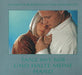 Tanz mit mir und halte meine Hand / Dance with me and hold my Hand