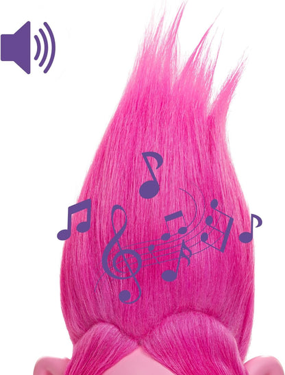 Mattel DREAMWORKS TROLLS Rainbow HairTunes Poppy-Puppe - Licht und Geräusche, leuchtendes Haar, Musik und Sätze, abnehmbare Krone, für Kinder ab 3 Jahren, HNF20