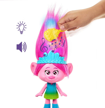 Mattel DREAMWORKS TROLLS Rainbow HairTunes Poppy-Puppe - Licht und Geräusche, leuchtendes Haar, Musik und Sätze, abnehmbare Krone, für Kinder ab 3 Jahren, HNF20