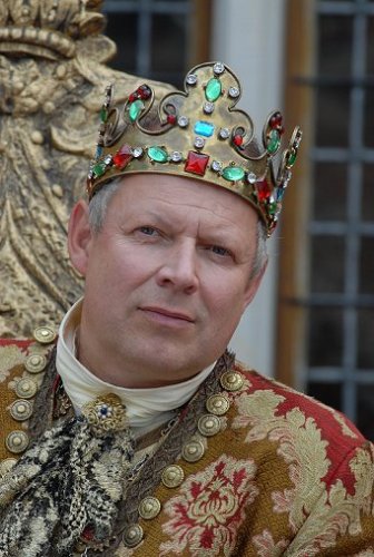 Das tapfere Schneiderlein - 6 auf einen Streich