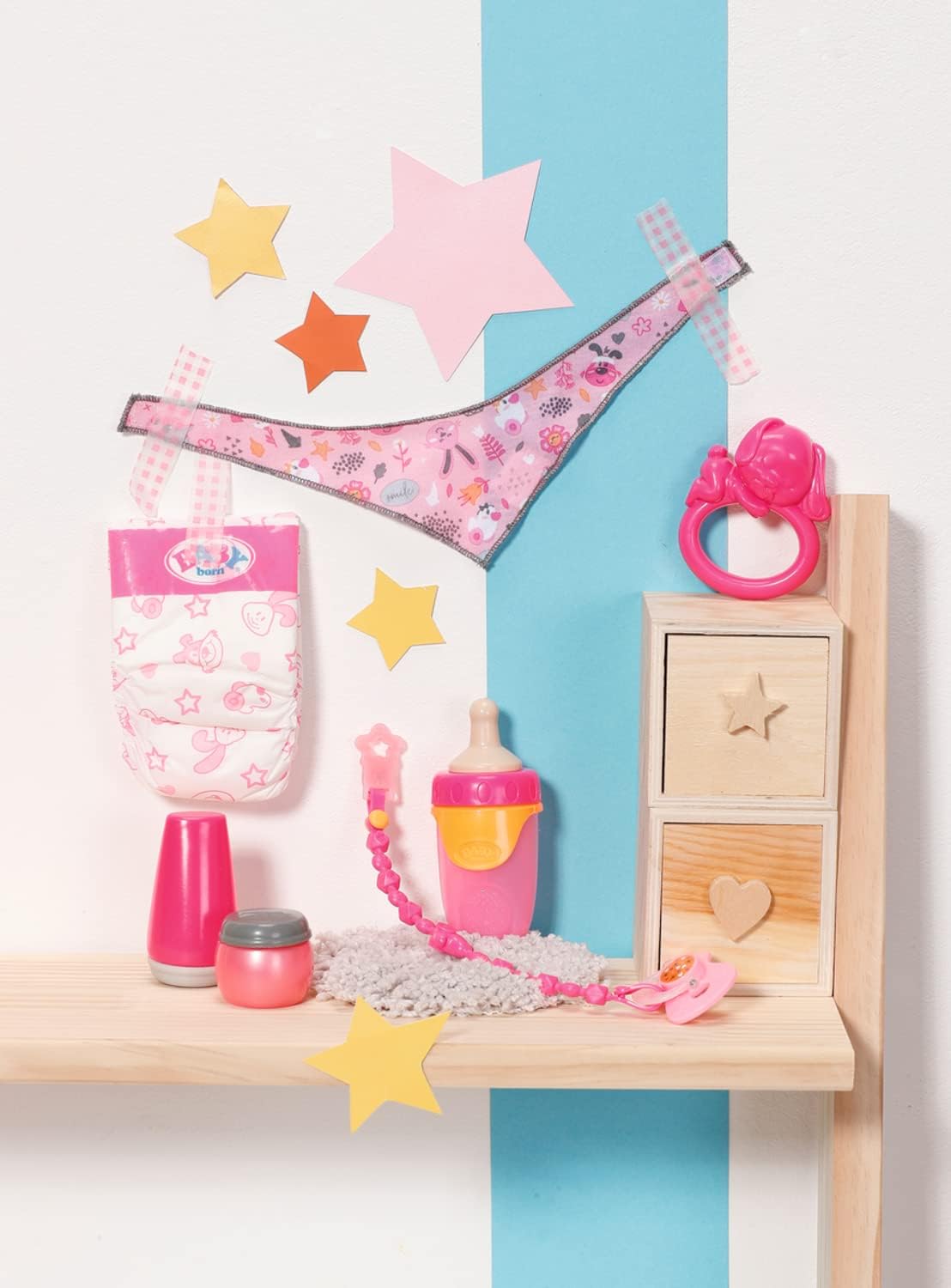Baby Born Starter Set 832851 - Accesories Dolls for Toddlers - Includes Magic Eyes Dummy & Dummy Chain, Nappy, Ring Toy, Powder Bottle, Cream Tube, Bottle & Neckerchief