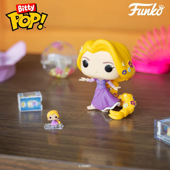 Funko Bitty POP! Disney Princess - Cinderella, Snow White, Aurora and A Surprise Mystery Mini Figure - 0.9 Inch (2.2 Cm) Collectable - Stackable Display Shelf Included - Gift Idea - Cake Topper