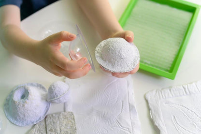 4M Green Science Paper Making, Re-cycle Used Paper for Making Enviro Friendly Science and Craft Projects, For Boys and Girls Ages 5+