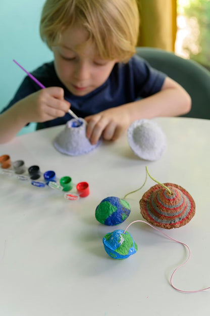 4M Green Science Paper Making, Re-cycle Used Paper for Making Enviro Friendly Science and Craft Projects, For Boys and Girls Ages 5+