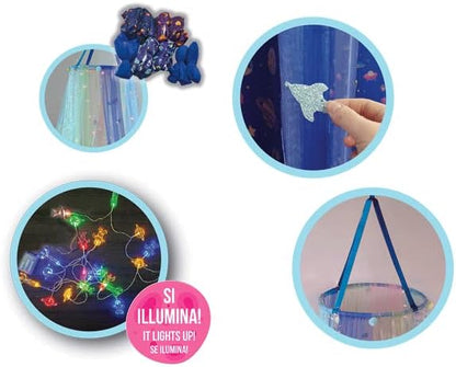 Creative Nice Group Tenda dello Spazio, Crea la Space Canopy con Tulle Che Si Illumina e Decora PON, Adesivi Glitterati, Nastri in Raso, Multicolore, 02818