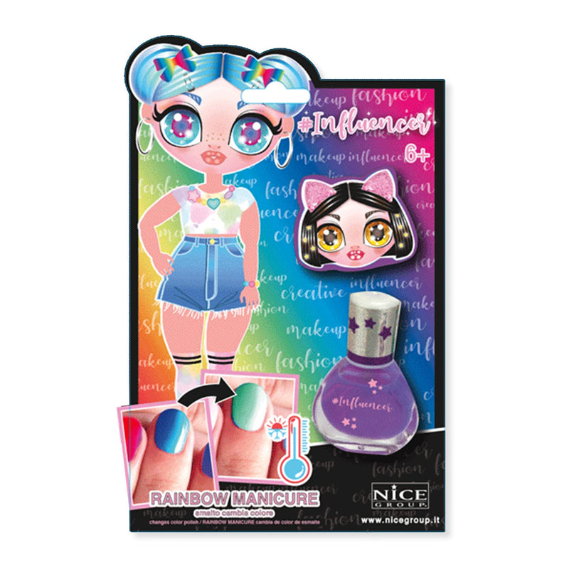 Nice: Influencer Nail Polishes Change Color