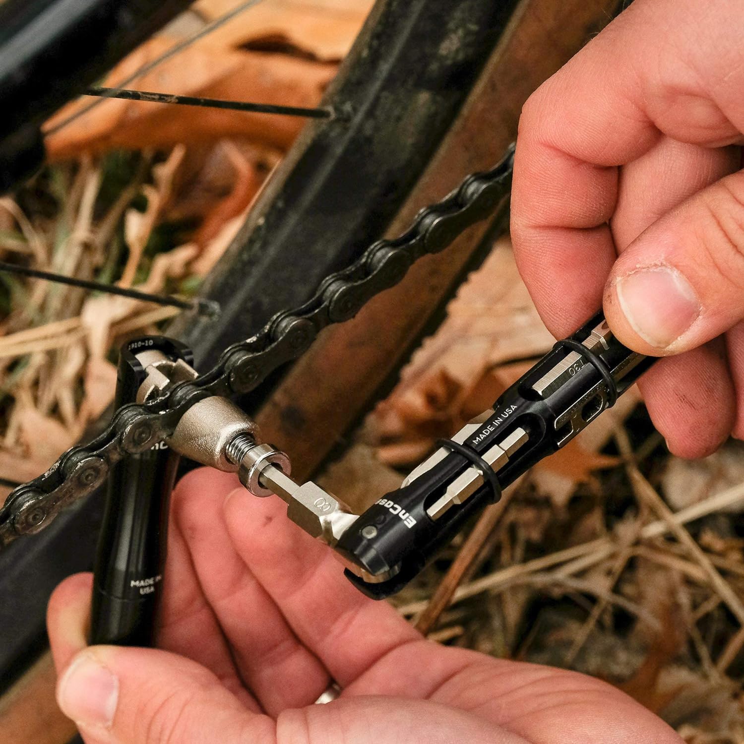 Wolf Tooth Components EnCase Tool System