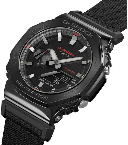 Casio Analog GM-2100CB-1AER, Black/White, Strip