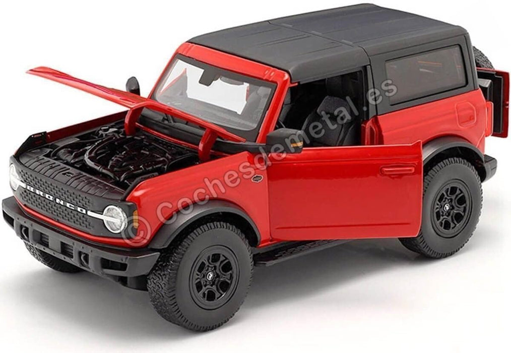 Maisto 531456 Ford Bronco Wildtrak 1:18 Scale Model Car, Red
