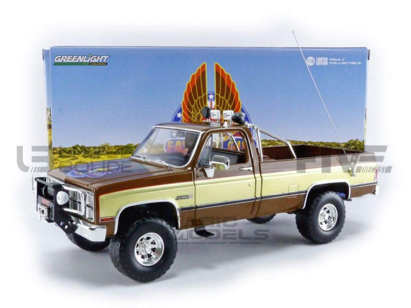 Greenlight 13560 Collectible Miniature Car, Brown/White