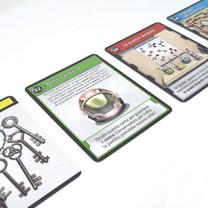 dV Giochi - Deckscape-The Time of Test-UNA Escape Room Pocket Size - Italian Edition DVG4472
