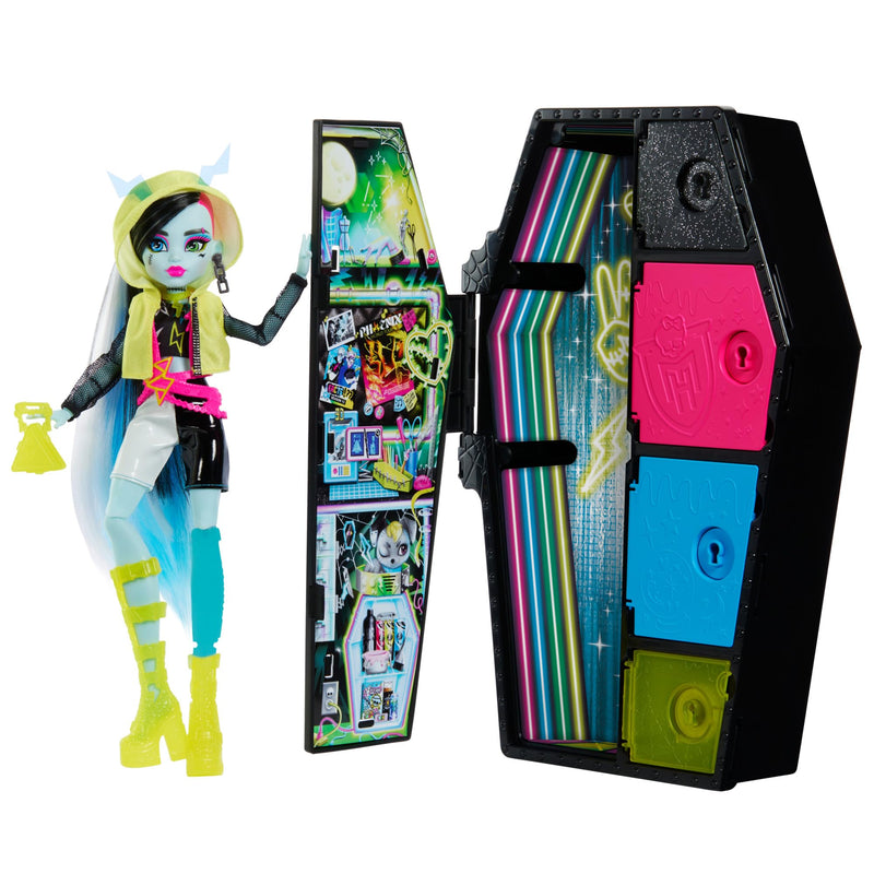 Monster High Skulltimate Secrets Neon Frights Frankie Stein Muñeca con Armario y 15 Accesorios Sorpresa, Brilla en la Oscuridad, Juguete +4 años (Mattel HNF79)
