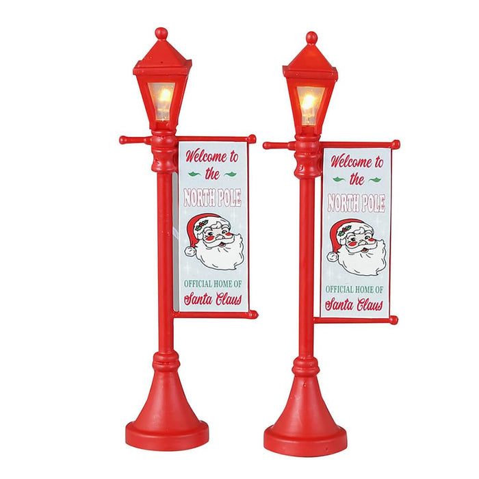 Lemax 34091 Santa's Wonderland Accessory: North Pole Lamppost (Set Of 2