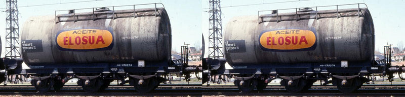 RENFE Tankwagen, 3 Achsen, 2 Stück, „Elosua“-Lackierung, Epoche IV