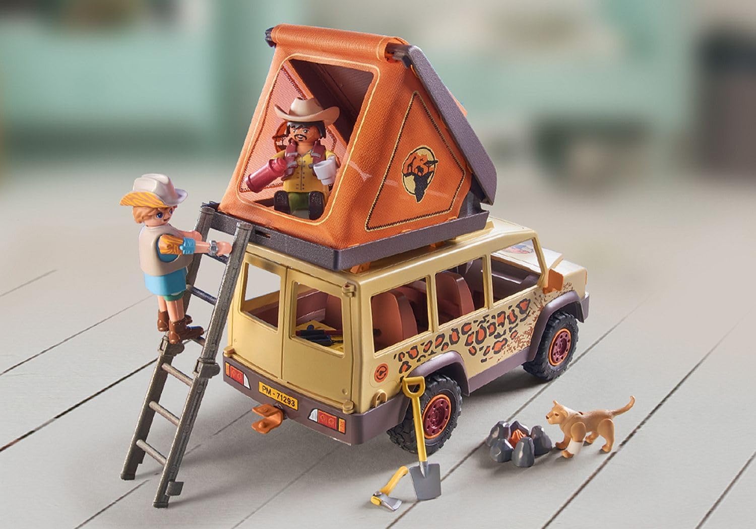 PLAYMOBIL Wiltopia 71293 Mit dem Geländewagen bei den Löwen, abenteuerliche Tierverarztung in der Savanne, Lernspielzeug aus nachhaltigem Material, Spielzeug für Kinder ab 4 Jahren