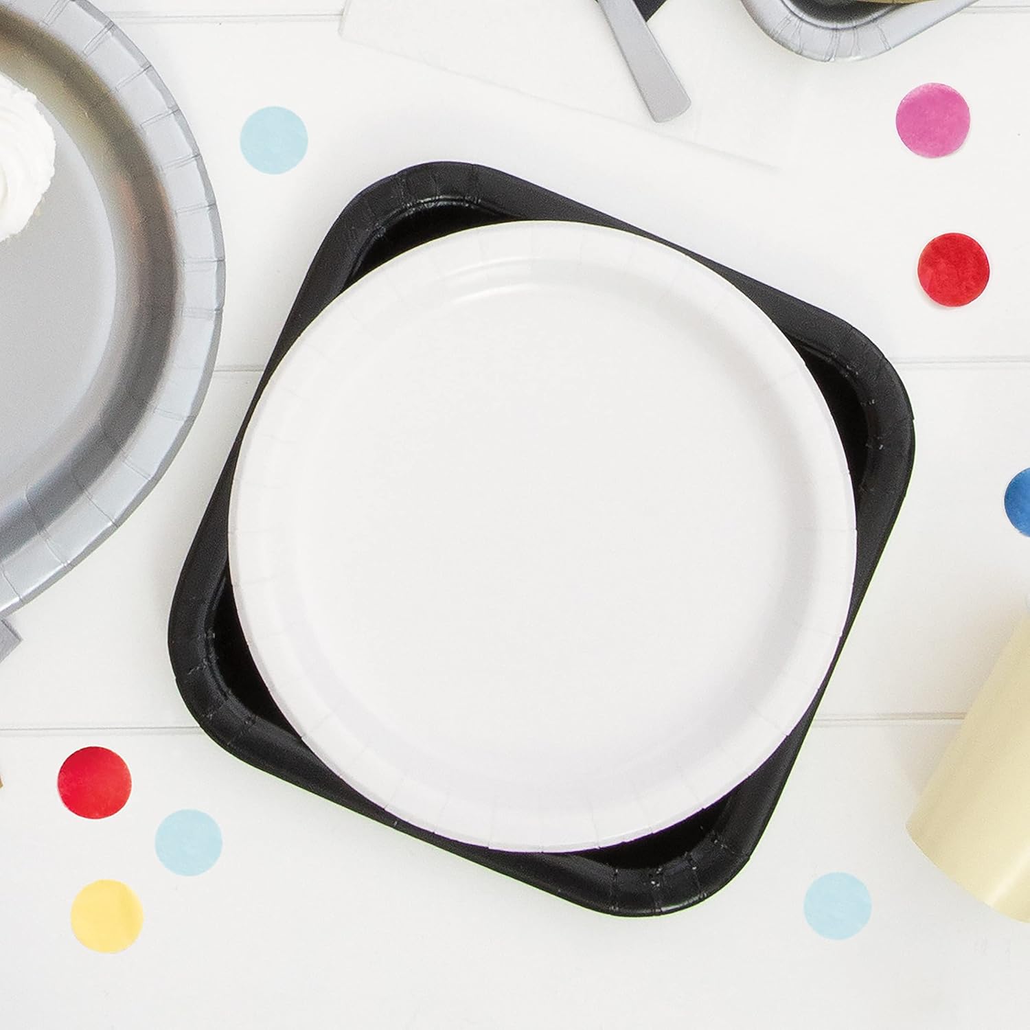 Unique 31056EU Eco-Friendly Paper Plates-23 cm-White Colour-16 Count (Pack of 1), Pack of 16